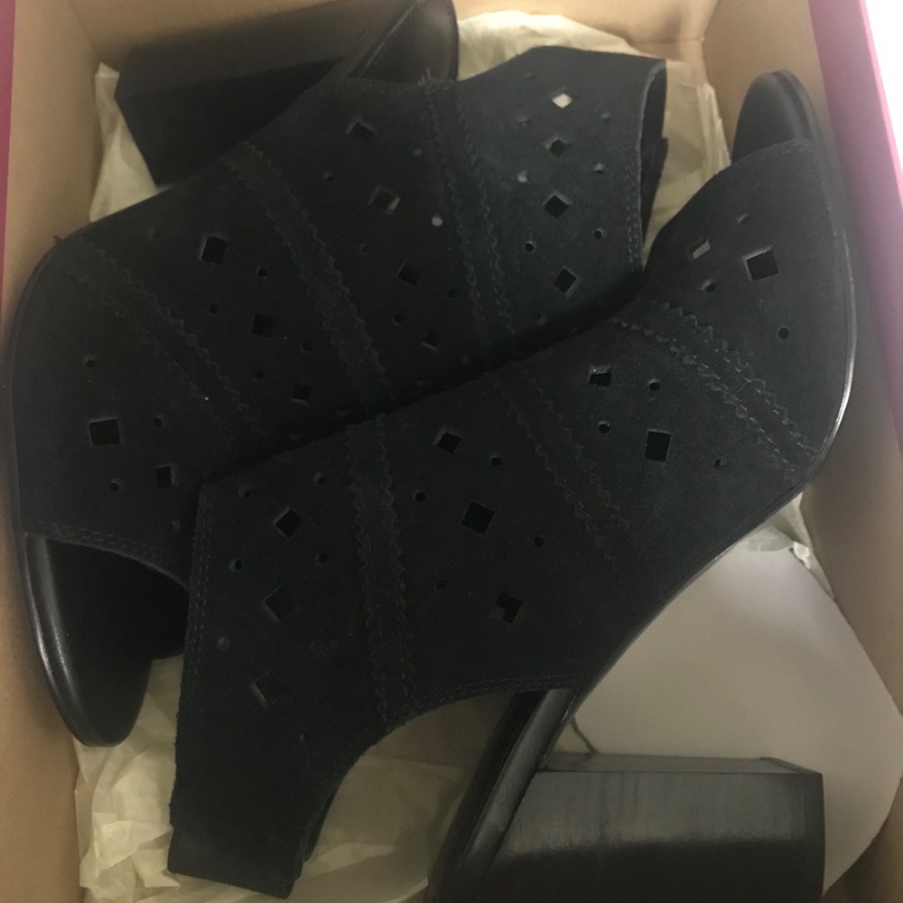 Ankle strap suede heels